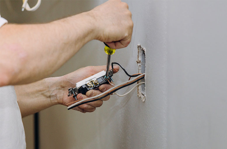 Electric-installation-or-replacement
